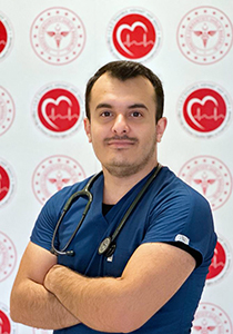 Dr.Yusuf Karadağ ( Kardiyoloji).jpg